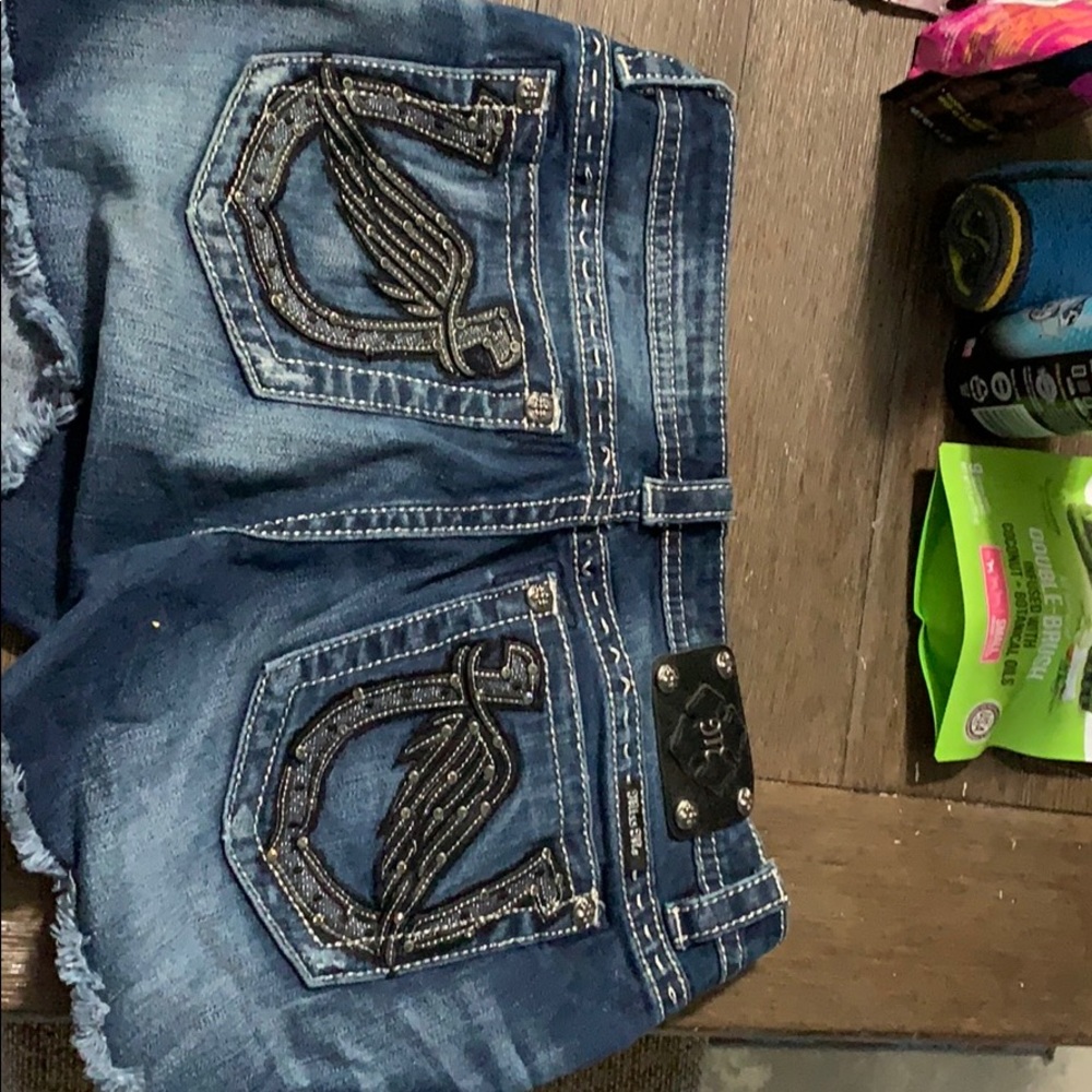 Miss Me Shorts Size 31